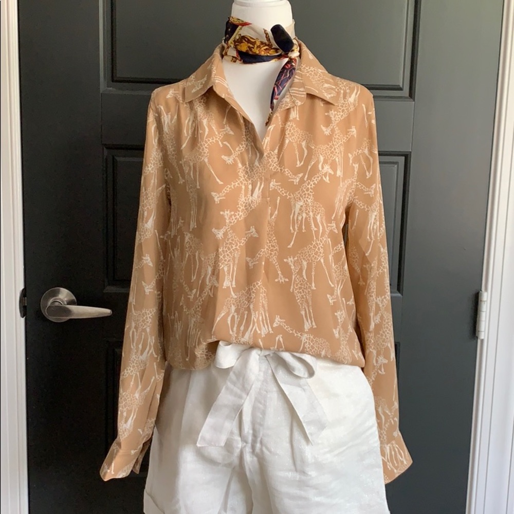 Banana Republic Button down Long Sleeves